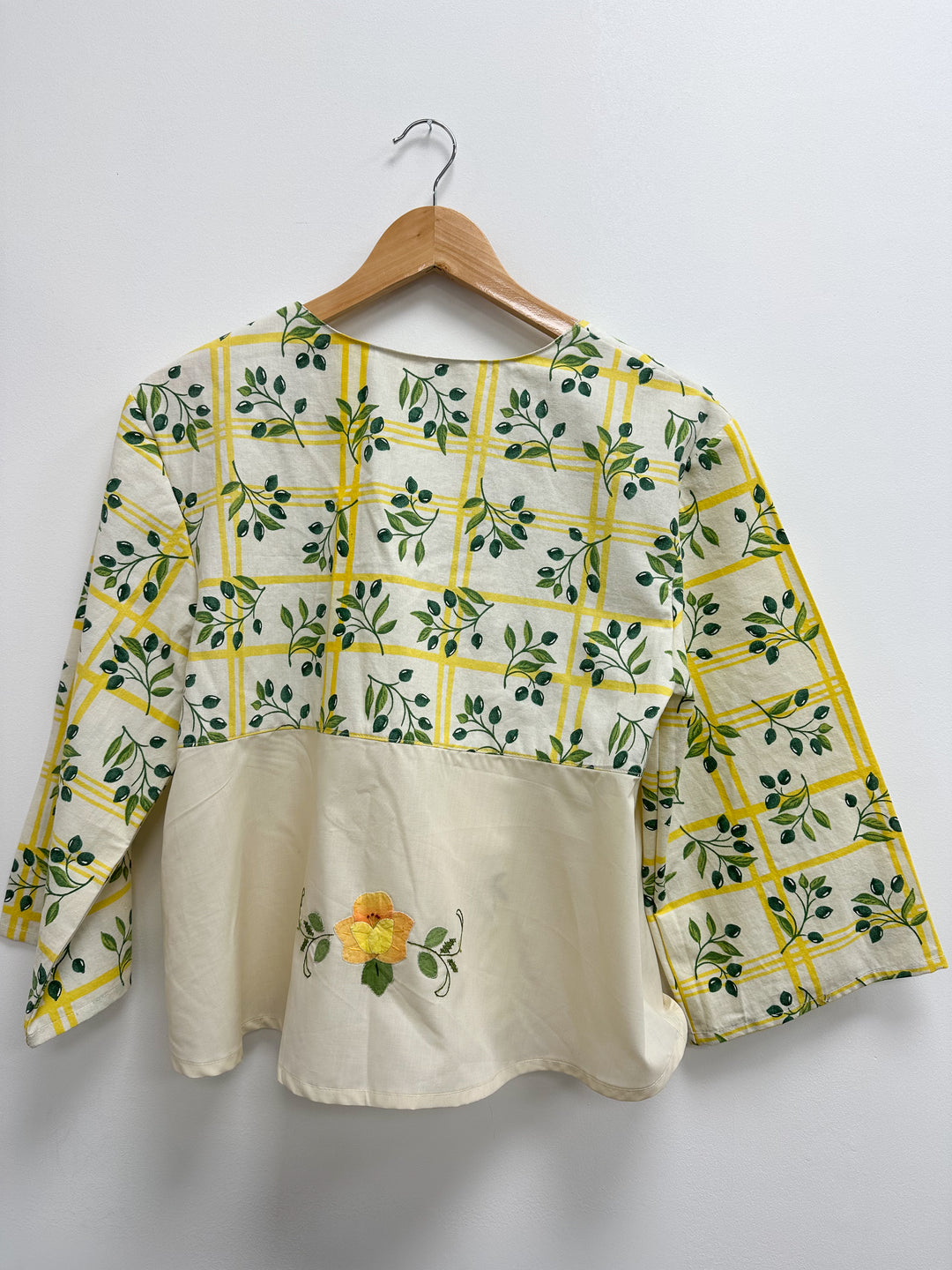 Blouse upcyclé jaune à motifs - S