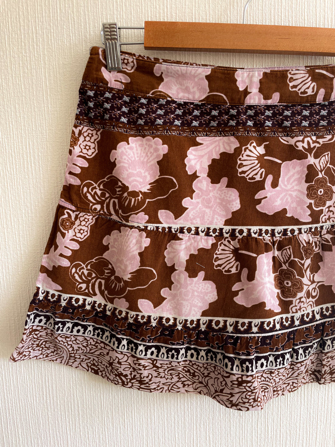 Mini jupe mauve, rose et marron, motifs variés - taille S/M